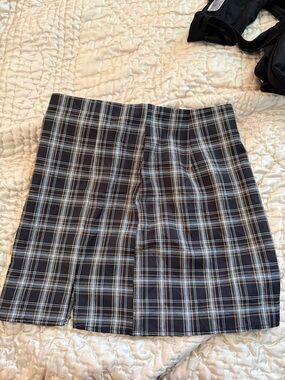 Plaid A-Line Mini Skirt in Navy and White